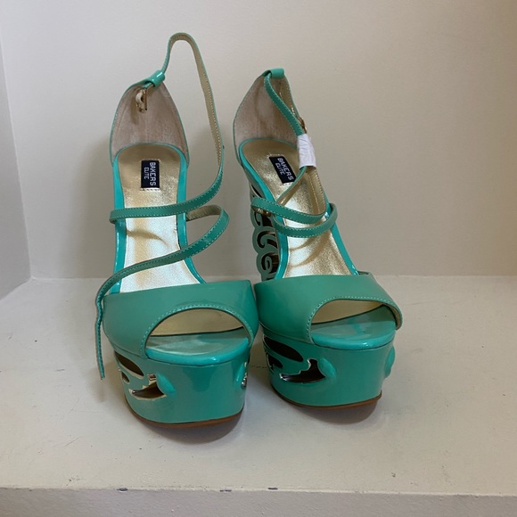 New BAKERS ELITE heels - Picture 4 of 5